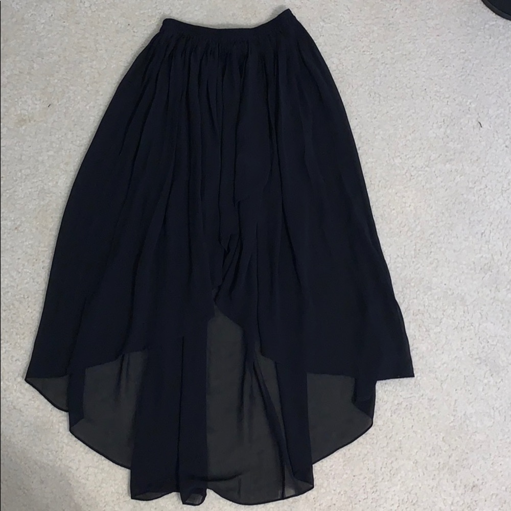 Black hi-low maxi skirt